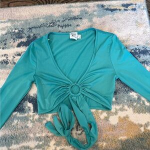 Princess Polly crop top
Size 4
Worn once